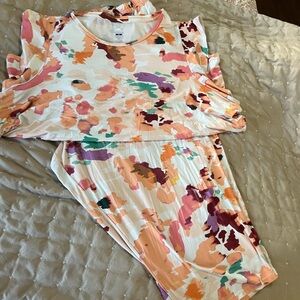 Colorful women’s Pajamas